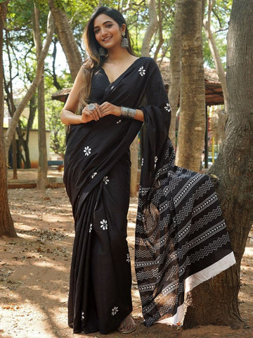 Floral Printed Saree