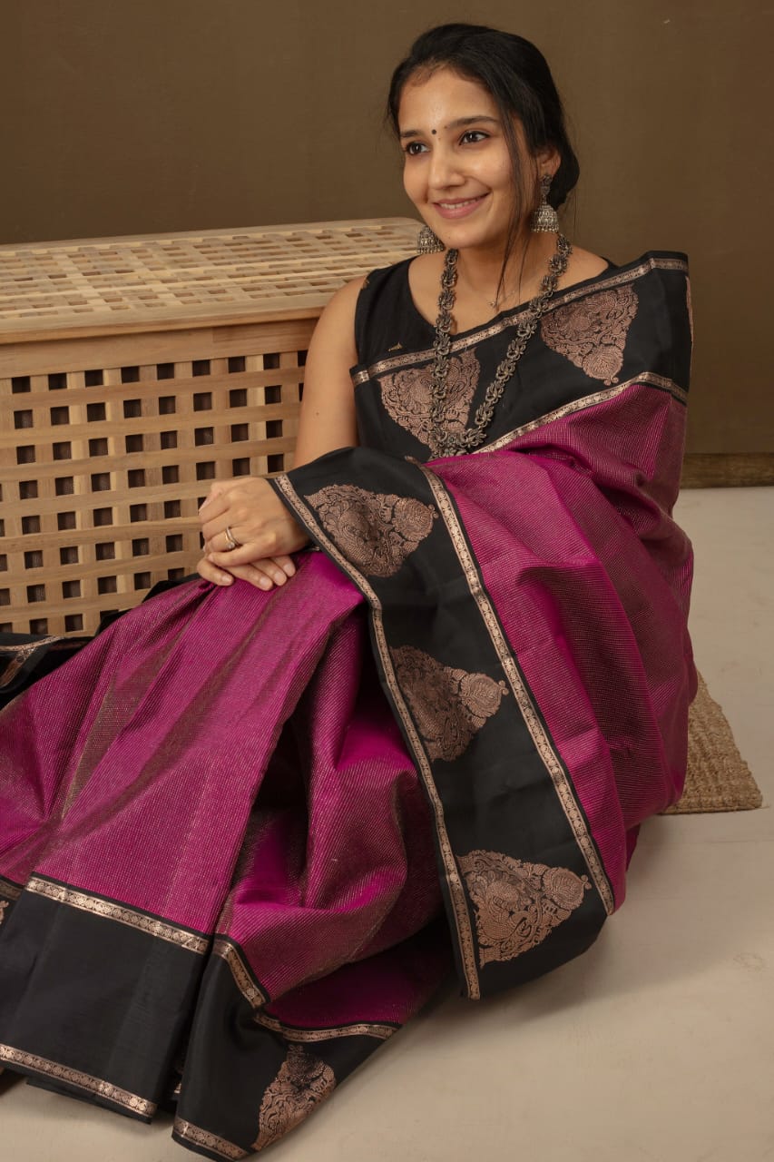 Adorable Purple Soft Banarasi Silk Saree With Glorious Blouse Piece