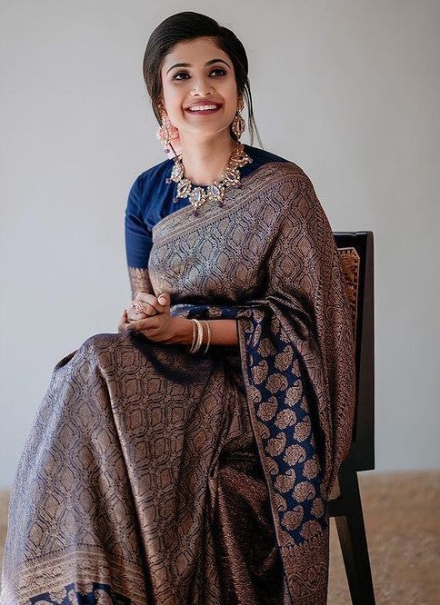 Captivating Navy Blue Soft Banarasi Silk Saree With Hypnotic Blouse Piece