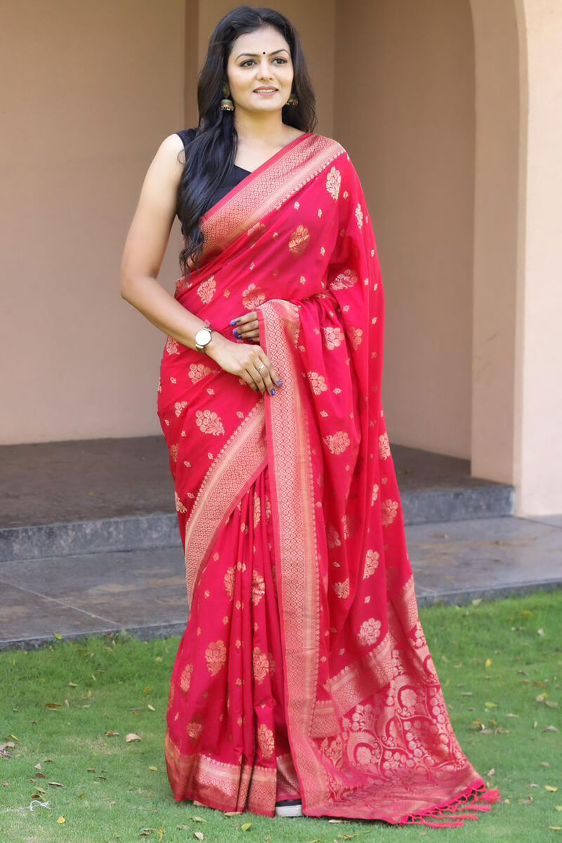 Beautiful Dark Pink Soft Banarasi Silk Saree With Breathtaking Blouse Piece