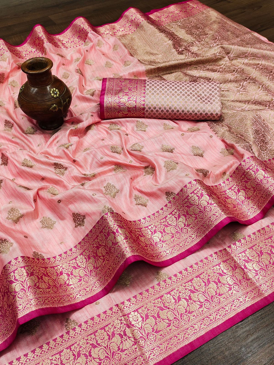 Demesne Pink Banarasi Silk Saree With Lovely Blouse Piece