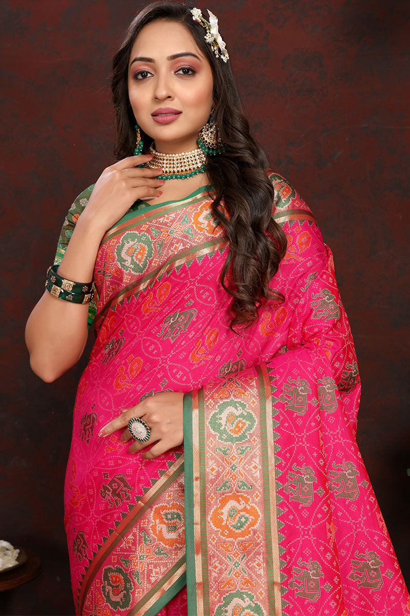 Tempting Dark Pink Soft Banarasi Silk Saree With Staggering Blouse Piece