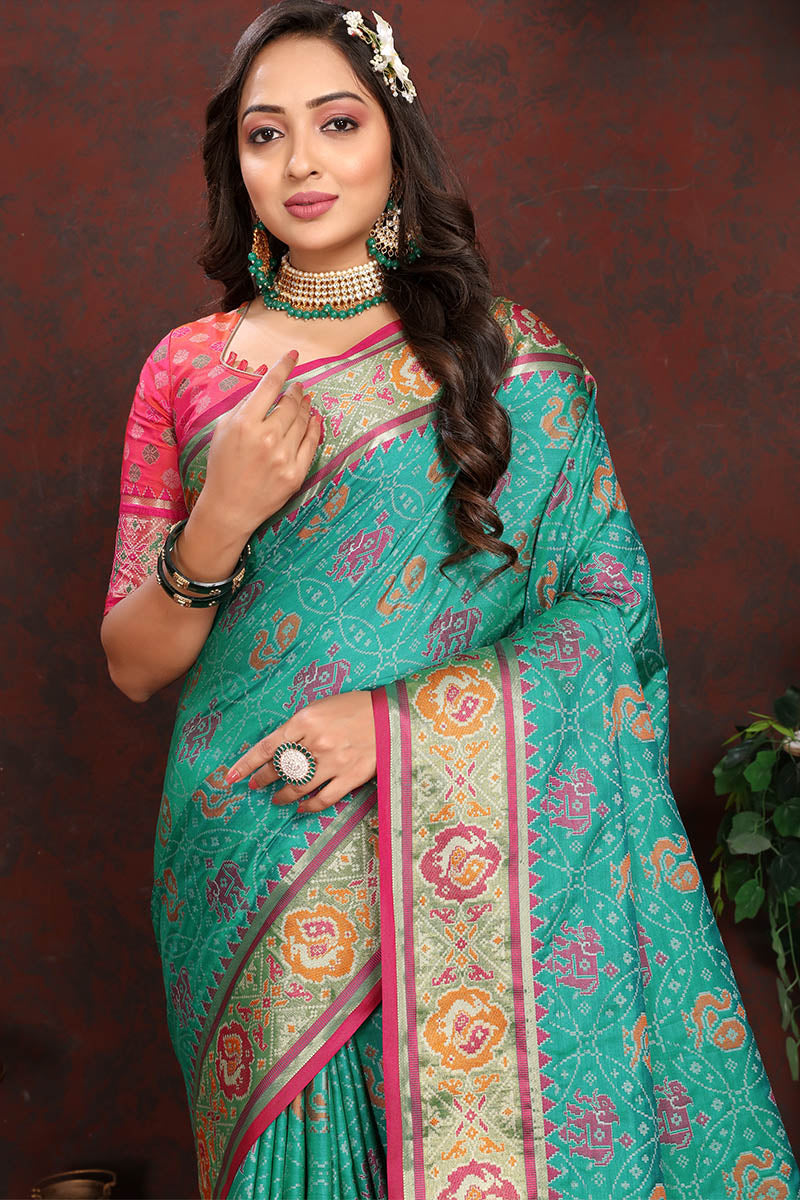 Bewitching Sea Green Soft Banarasi Silk Saree With Exquisite Blouse Piece