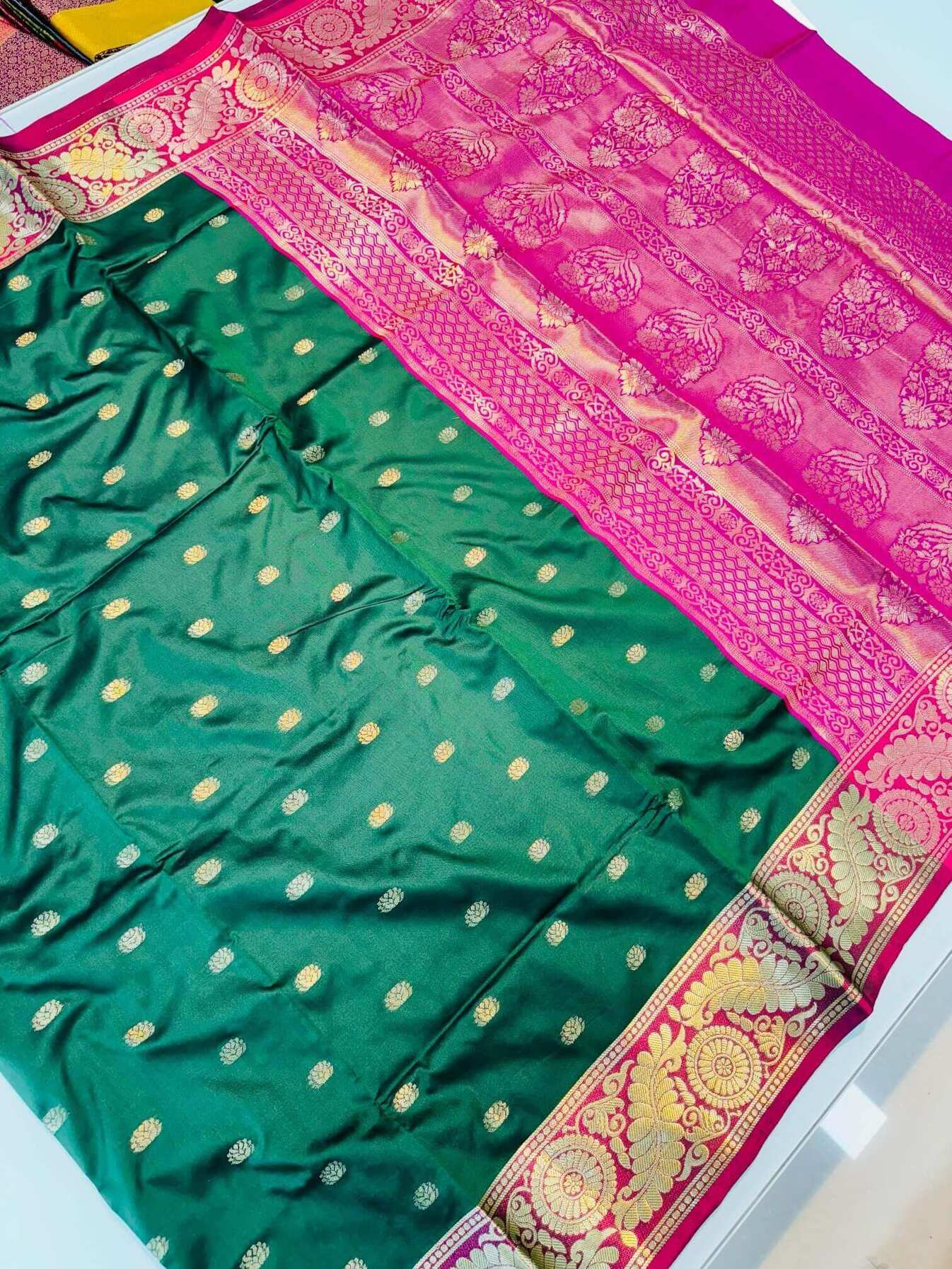 Ravishing Dark Green Soft Banarasi Silk Saree With Prominent Blouse