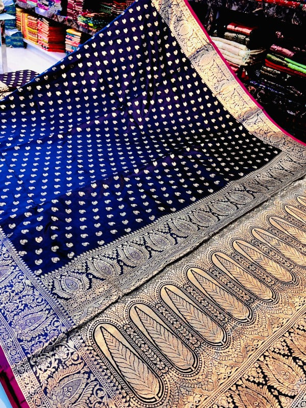 Confounding Navy Blue Soft Banarasi Silk Saree With Artistic Blouse Piece