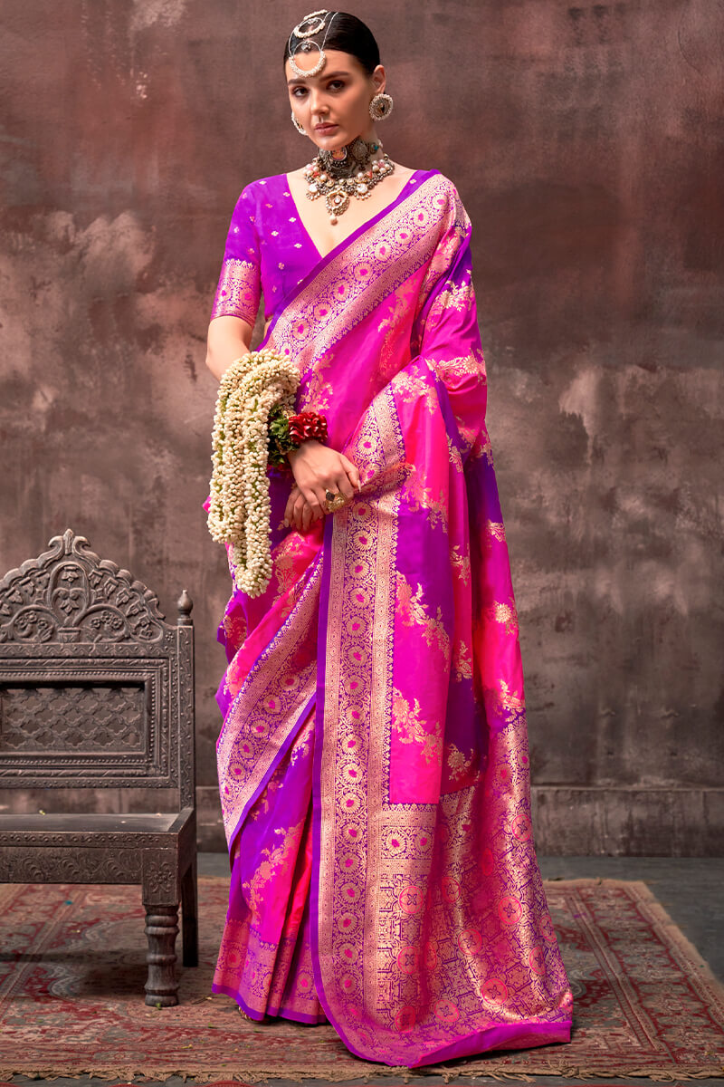 Prominent Magenta Soft Banarasi Silk Saree With Adoring Blouse Piece