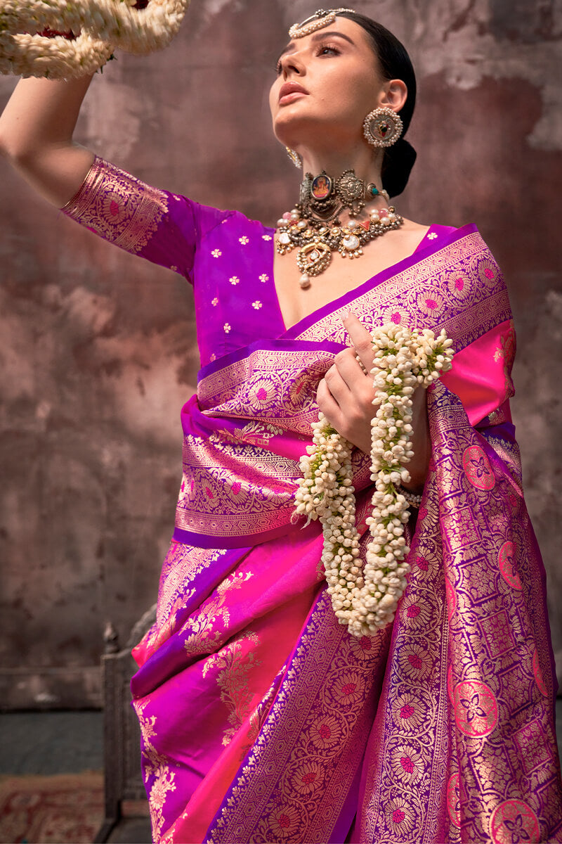 Prominent Magenta Soft Banarasi Silk Saree With Adoring Blouse Piece