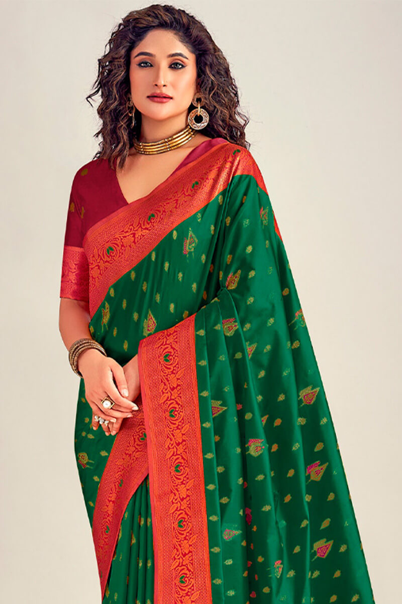 Effulgent Dark Green Soft Banarasi Silk Saree With Luminous Blouse Piece