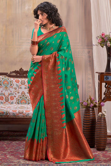 Imaginative Green Soft Banarasi Silk Saree With Tremendous Blouse Piece