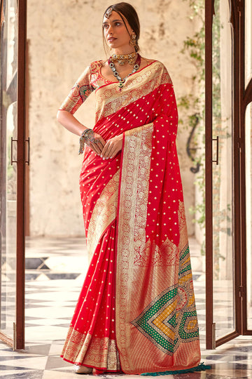 Smart Red Soft Banarasi Silk Saree With Arresting Blouse Piece