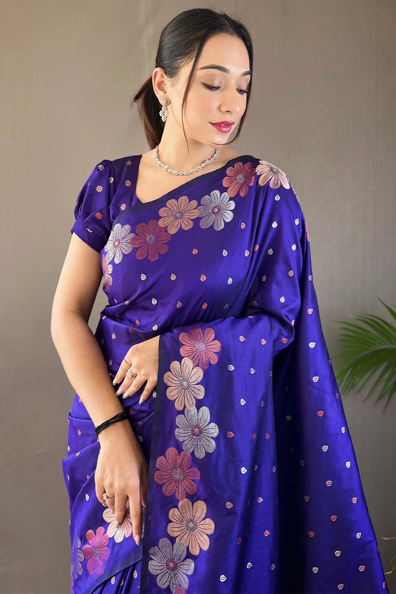 Prominent Royal Blue Soft Banarasi Silk Saree With Glorious Blouse Piece