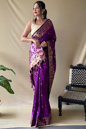 Enchanting Purple Soft Banarasi Silk Saree With Snappy Blouse Piece