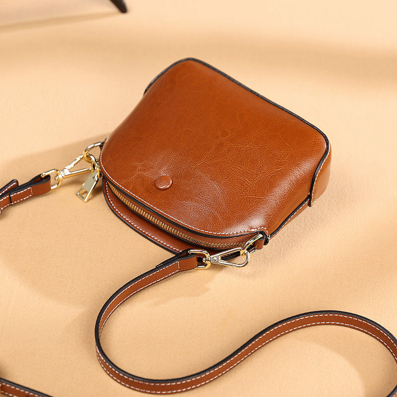 Niche Female Leather One-shoulder Crossbody Bag